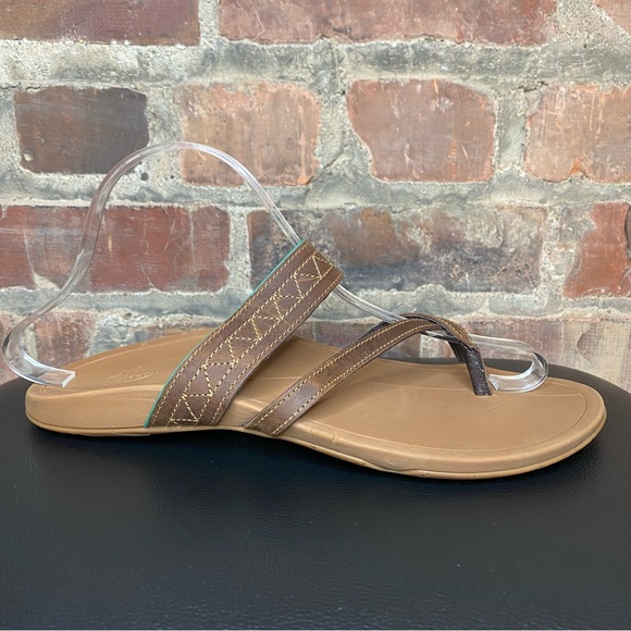 chaco deja sandal
